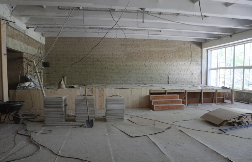 Мэр Воронежа проконтролировал ремонт в учебно-воспитательном комплексе имени Киселёва