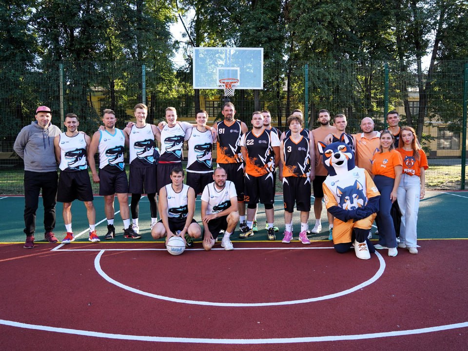 Баскетболисты машиностроительного завода Коломны выиграли у коллег из Брянска