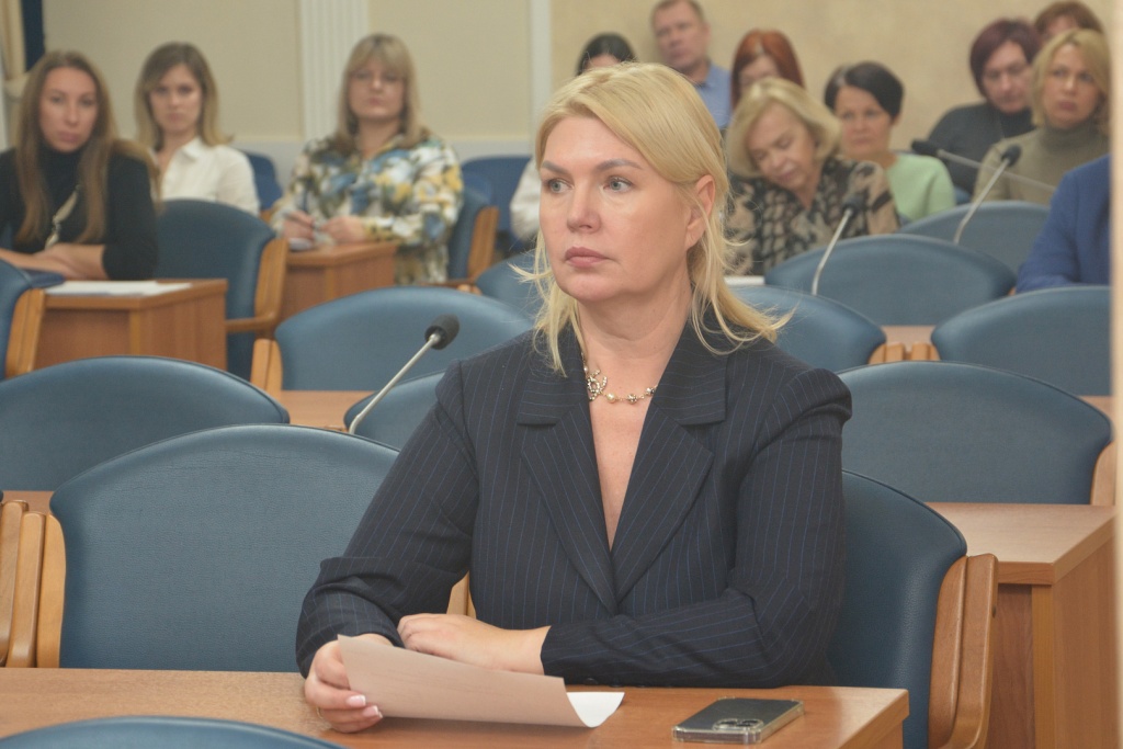 Депутаты Воронежской городской Думы детально проработали бюджетные ассигнования на социальную сферу в рамках второго чтения проекта бюджета 2026–2028 годов Депутаты Воронежской городской Думы детально проработали бюджетные ассигнования на социальную сферу в рамках второго чтения проекта бюджета 2026–2028 годов