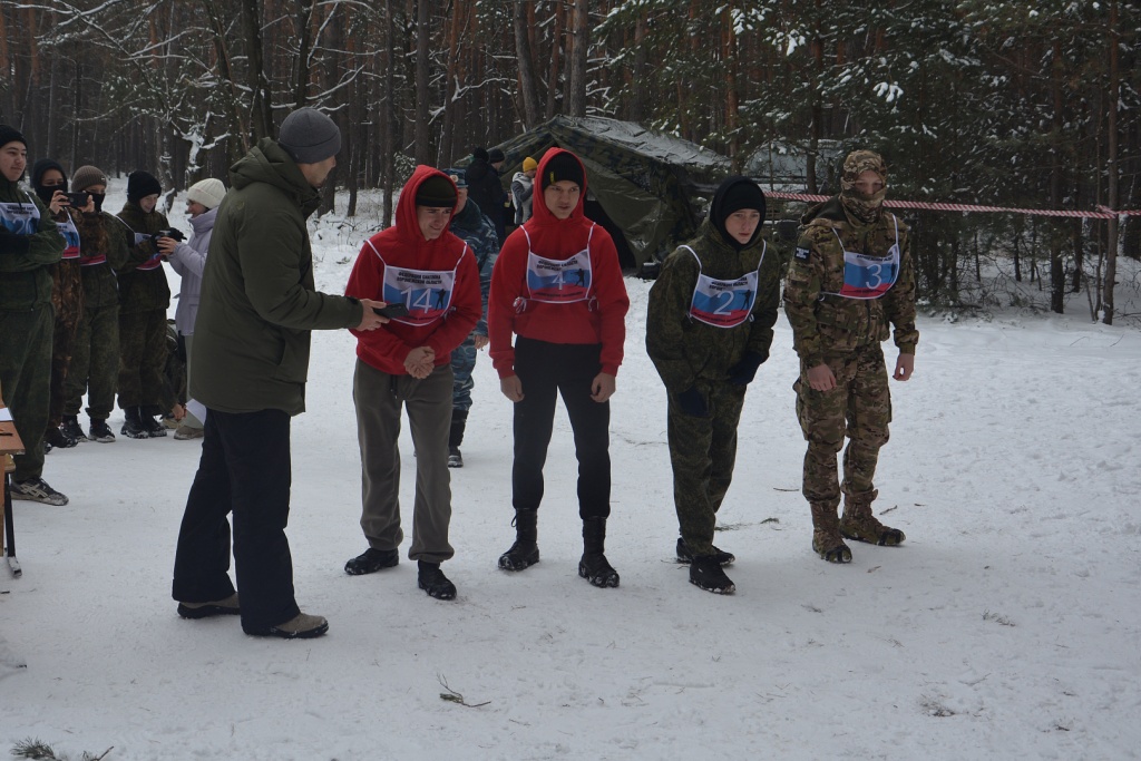 В Воронеже депутат городской Думы стал почётным гостем на соревнованиях по биатлону