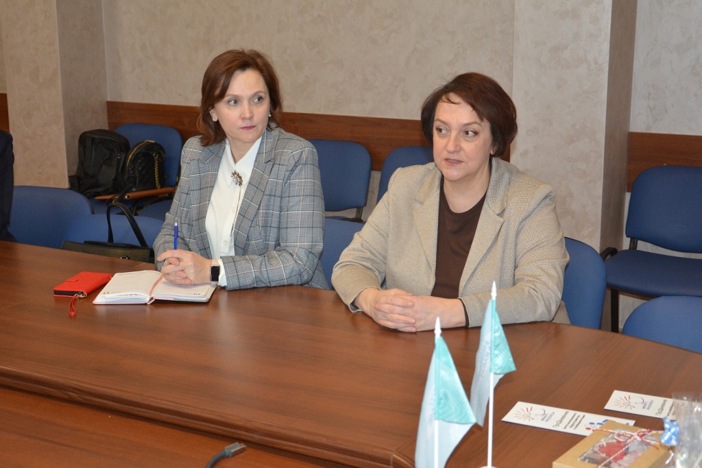 Воронежские депутаты и общественники объединились для решения ключевых проблем трудоустройства инвалидов и ветеранов СВО Воронежские депутаты и общественники объединились для решения ключевых проблем трудоустройства инвалидов и ветеранов СВО