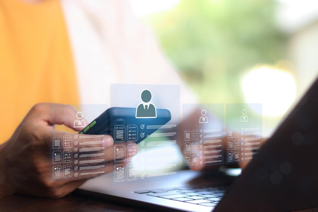 Социальные сети становятся ключевым фактором при поиске работы