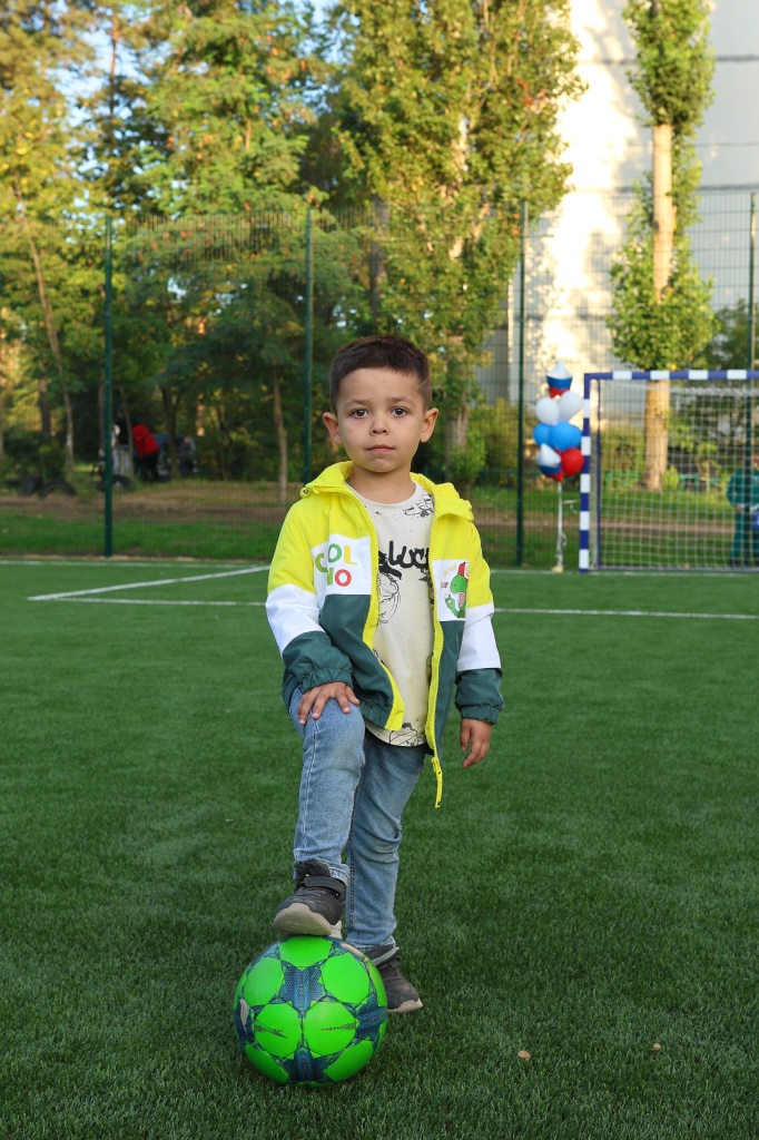 Мэр Воронежа Сергей Петрин посетил церемонию открытия новых спортплощадок в микрорайоне Придонской