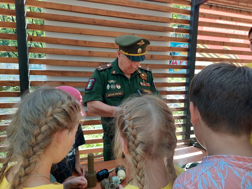 В самарском детском центре «Арго» прошёл очередной урок безопасности В самарском детском центре «Арго» прошёл очередной урок безопасности