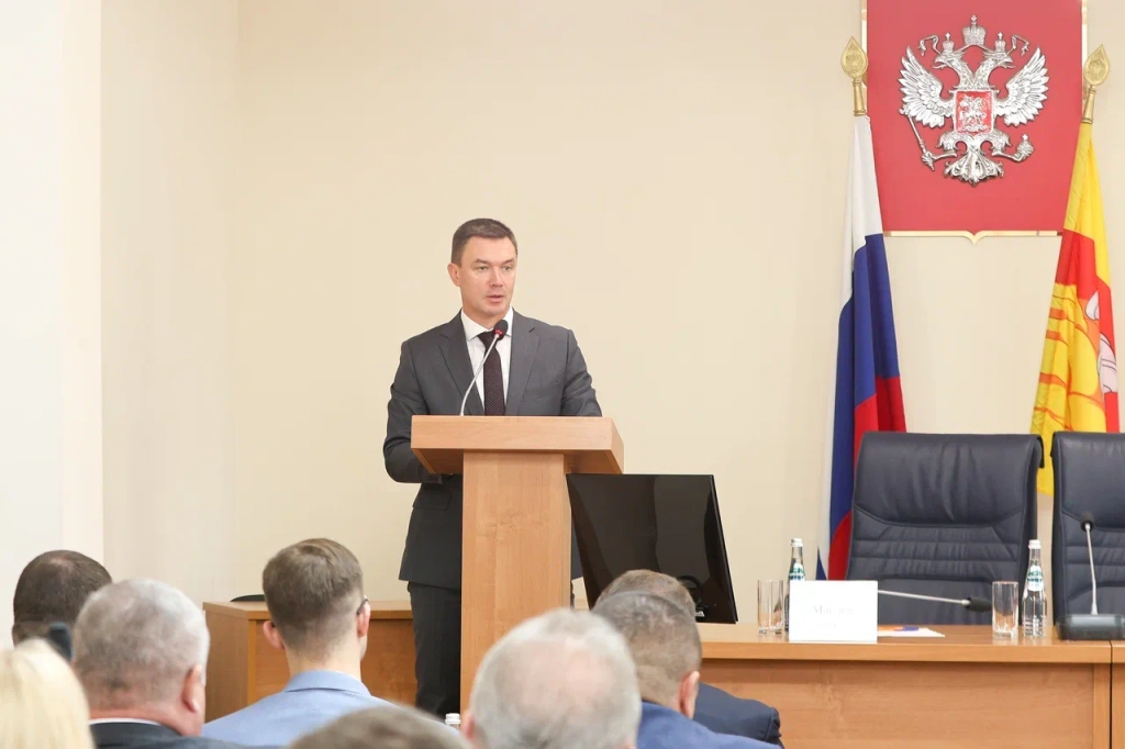 Депутаты Воронежской гордумы избрали нового председателя — Героя России Андрея Дьяченко Депутаты Воронежской гордумы избрали нового председателя — Героя России Андрея Дьяченко