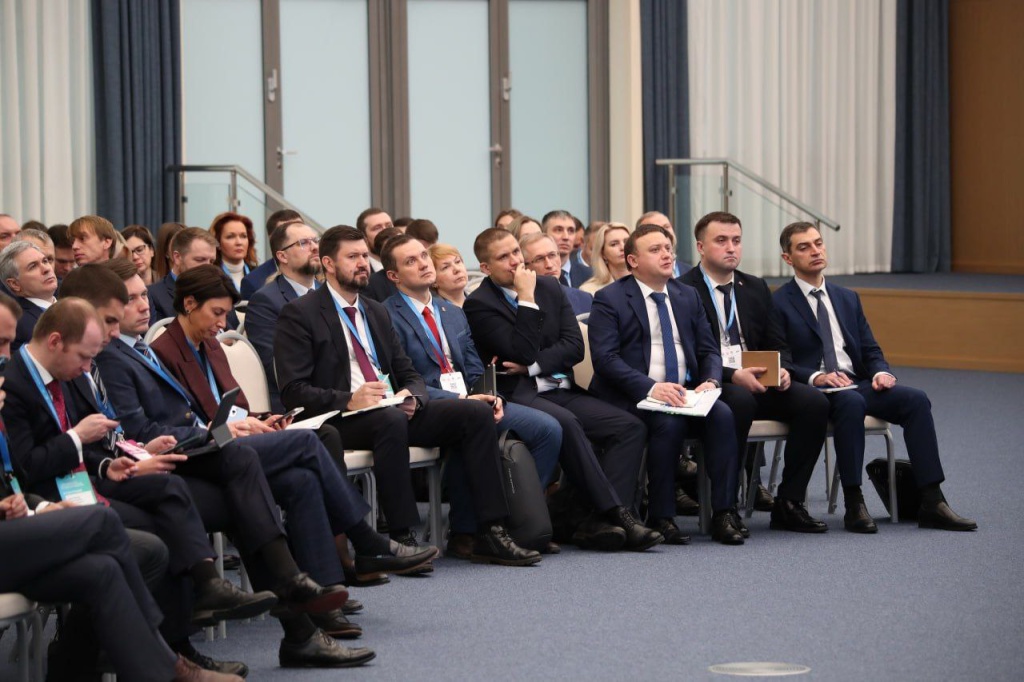 Воронежу вручили грант 30 миллионов рублей в конкурсе лучших муниципальных практик Воронежу вручили грант 30 миллионов рублей в конкурсе лучших муниципальных практик