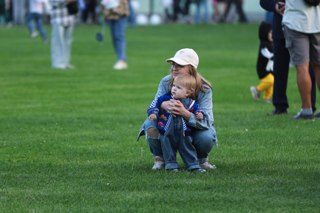 Мэр Воронежа Сергей Петрин посетил церемонию открытия новых спортплощадок в микрорайоне Придонской