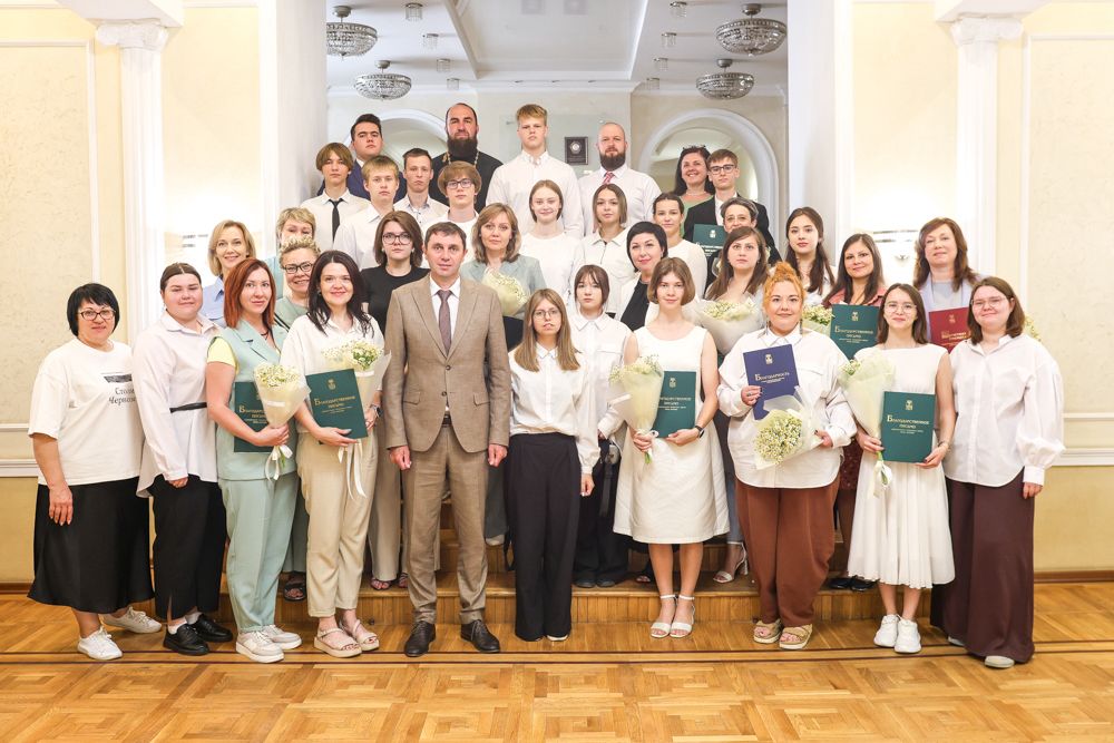 Мэр Воронежа Сергей Петрин ответил на вопросы молодёжного актива города