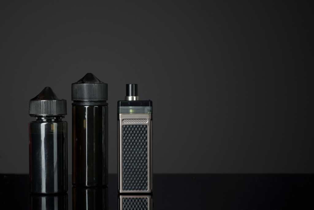 В Вологодской области за два месяца закрыли более 100 точек по продаже вейпов