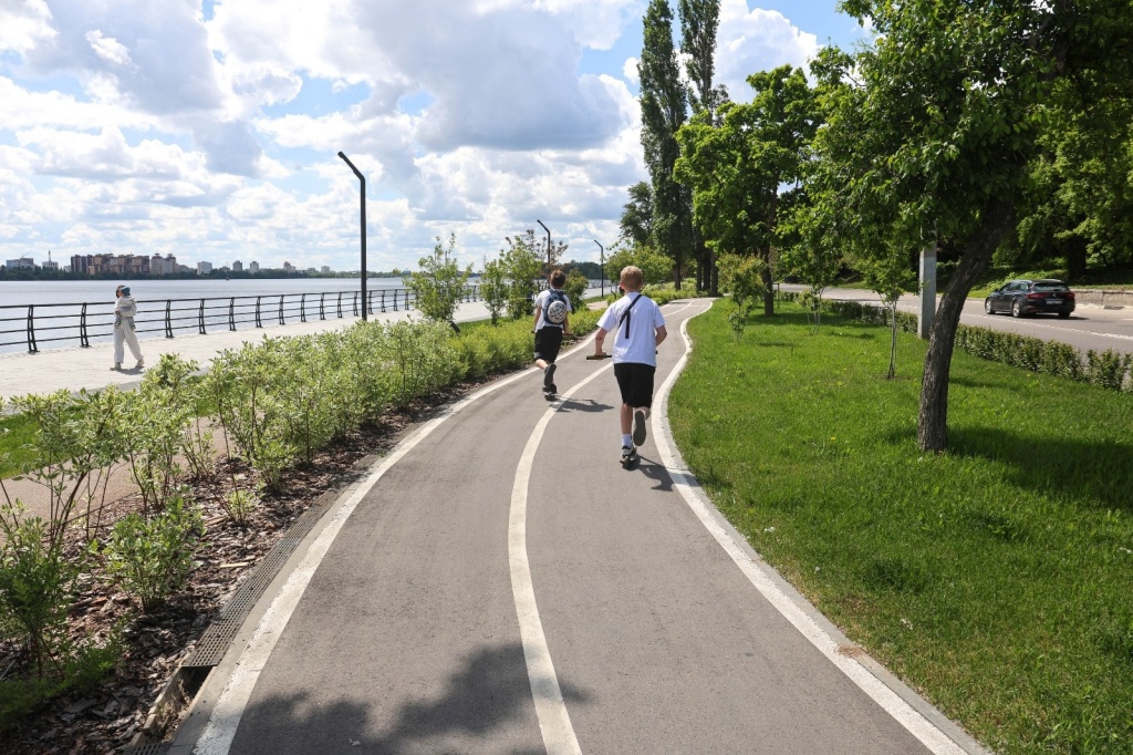 Мэр Воронежа предложил горожанам поделиться идеями, чем дополнить Петровскую набережную