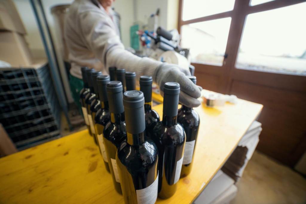 В РФ в январе на 20% выросло производство вин