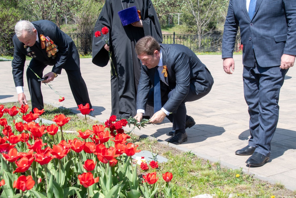 День Победы в Воронеже: депутаты вместе с жителями почтили память героев и поздравили ветеранов