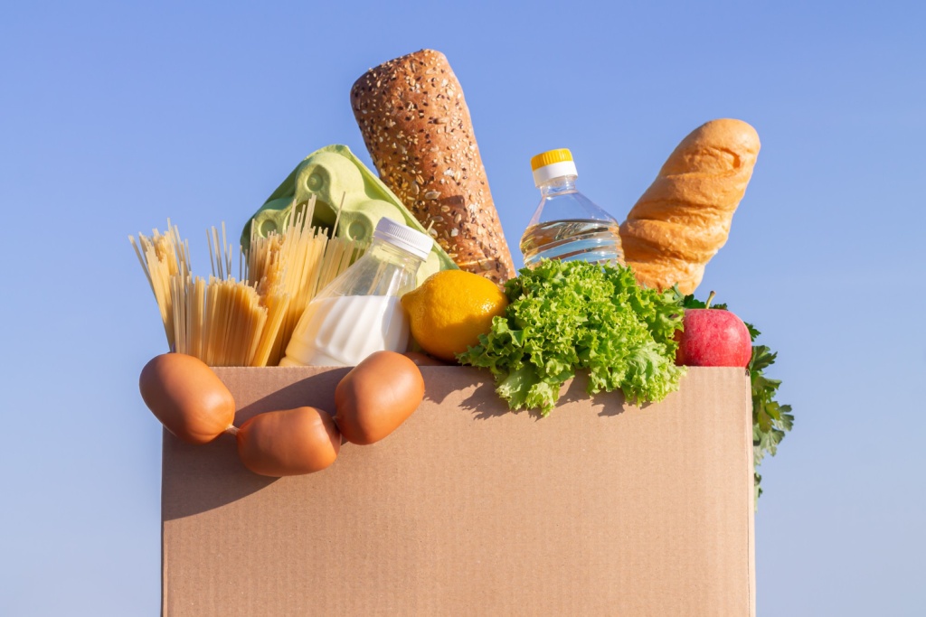 «Пятёрочка» и «Перекрёсток» расширят предложение товаров с низкой наценкой