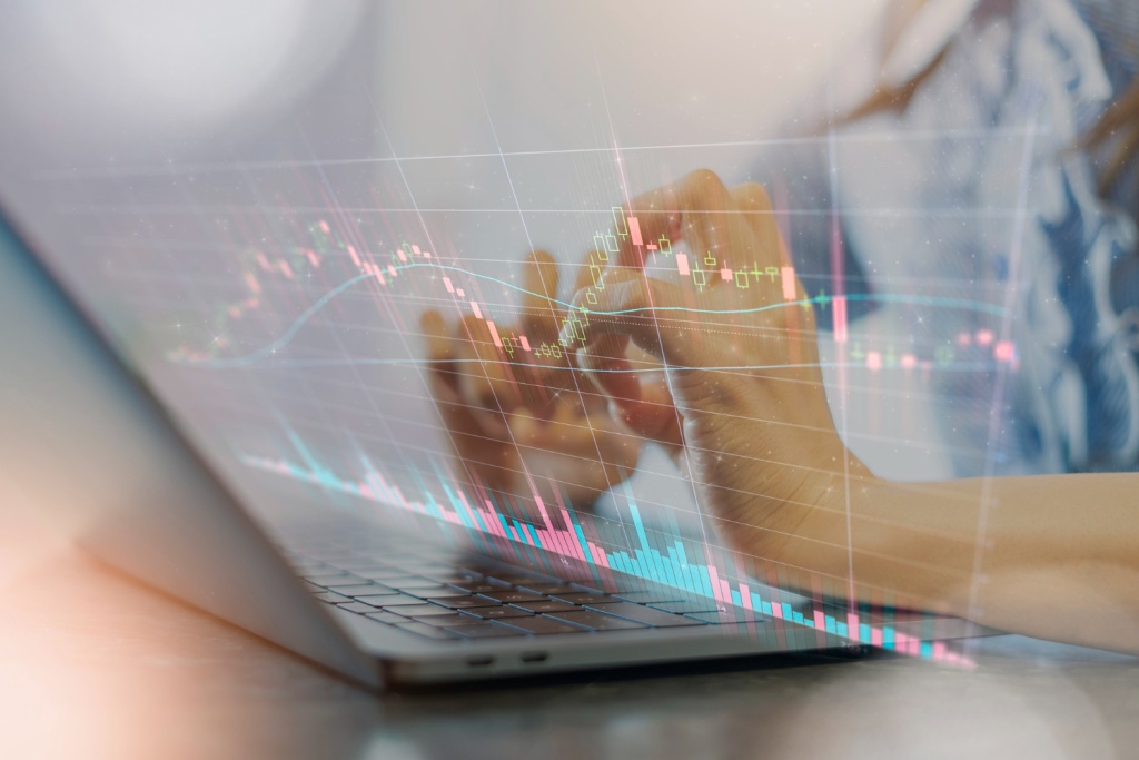 Сайт Мосбиржи перестал работать через полчаса после начала торгов