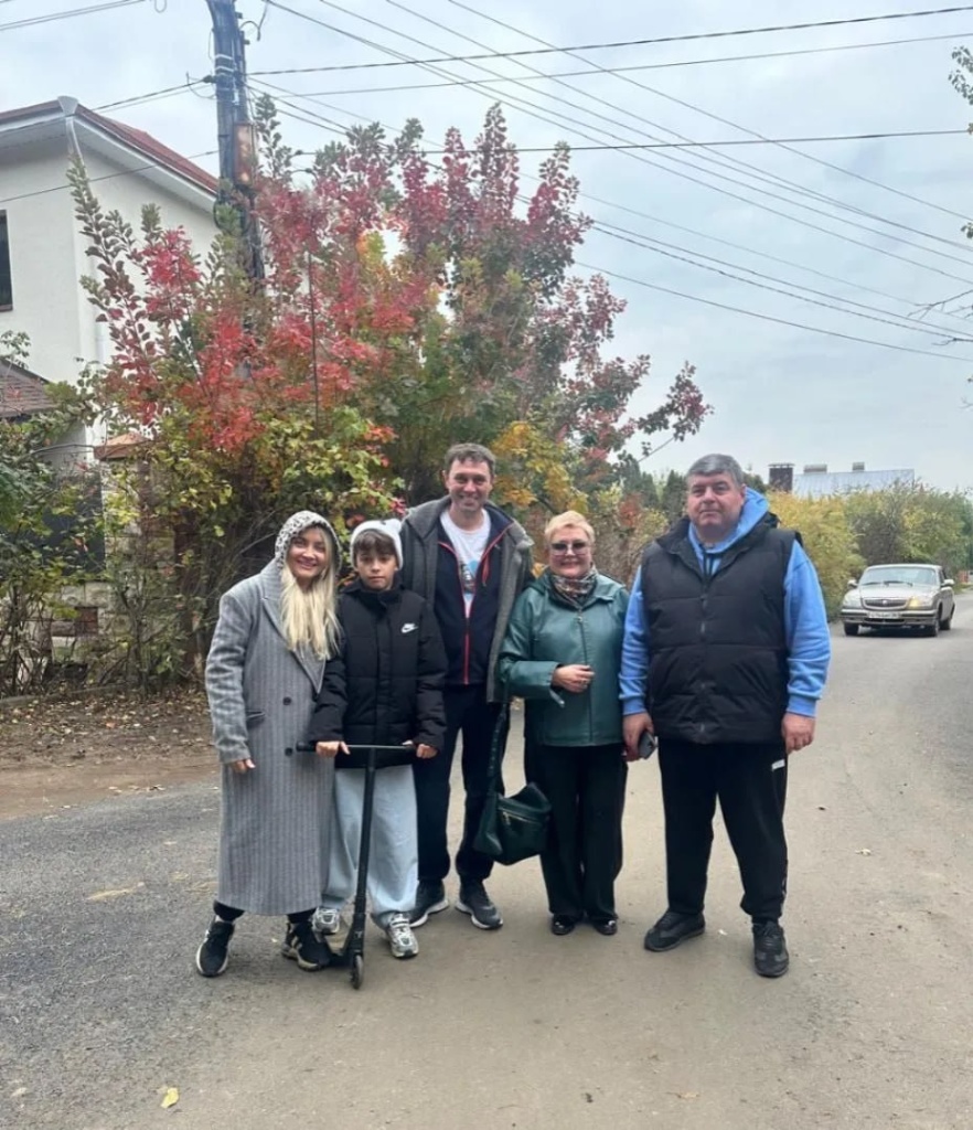 Мэр Воронежа Сергей Петрин посетил с инспекцией район улицы Перхоровича и рассказал в честь кого она названа Мэр Воронежа Сергей Петрин посетил с инспекцией район улицы Перхоровича и рассказал в честь кого она названа