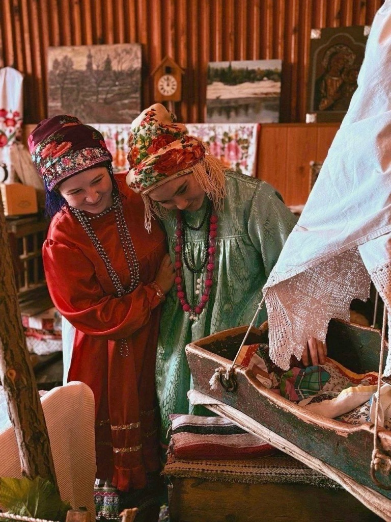 Студенты МГУ им. Огарёва изучают мордовскую культуру в глубинке