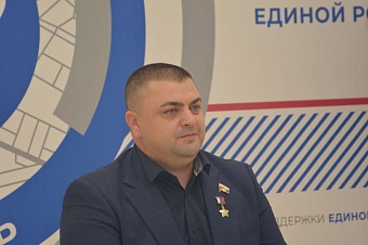 Председатель Воронежской гордумы Герой России провёл Уроки Мужества для школьников