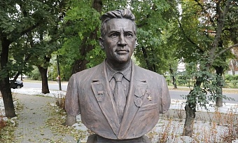 Сквер получит имя земляка: мэр Воронежа Сергей Петрин — о переименовании пространства в честь космонавта Феоктистова