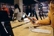Российский рынок смартфонов: спад продаж и рост вторичного оборота