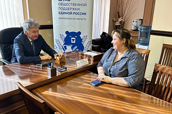 От кровли до веранд: как депутат Владимир Ходырев провёл личный приём граждан